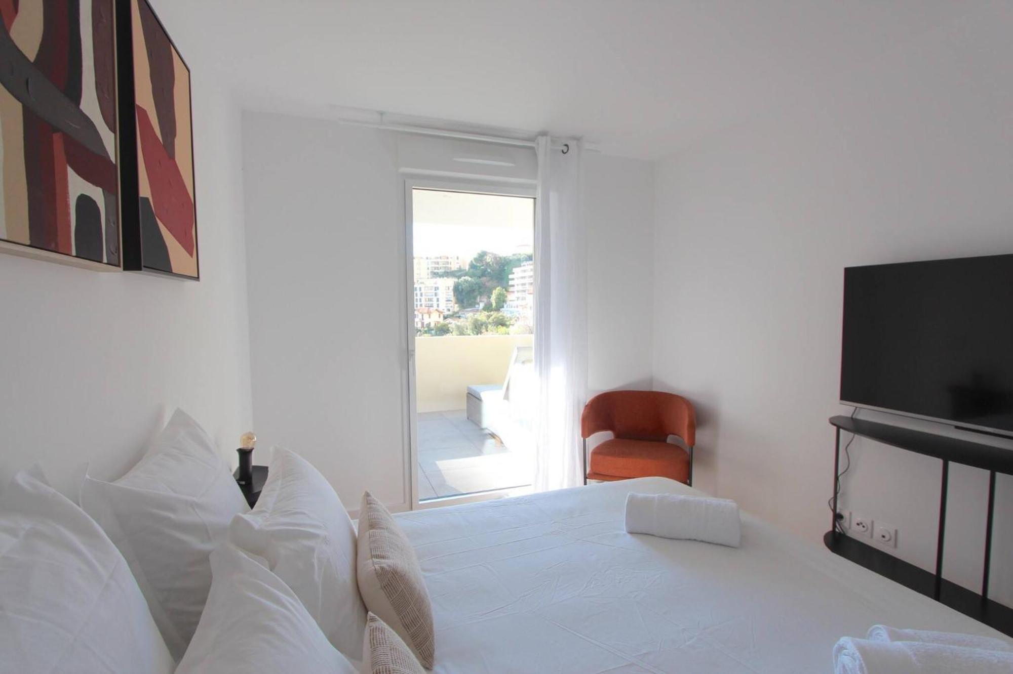 Sun Paradise Seaview&Terrace Parking&Pool ボーソレイユ エクステリア 写真