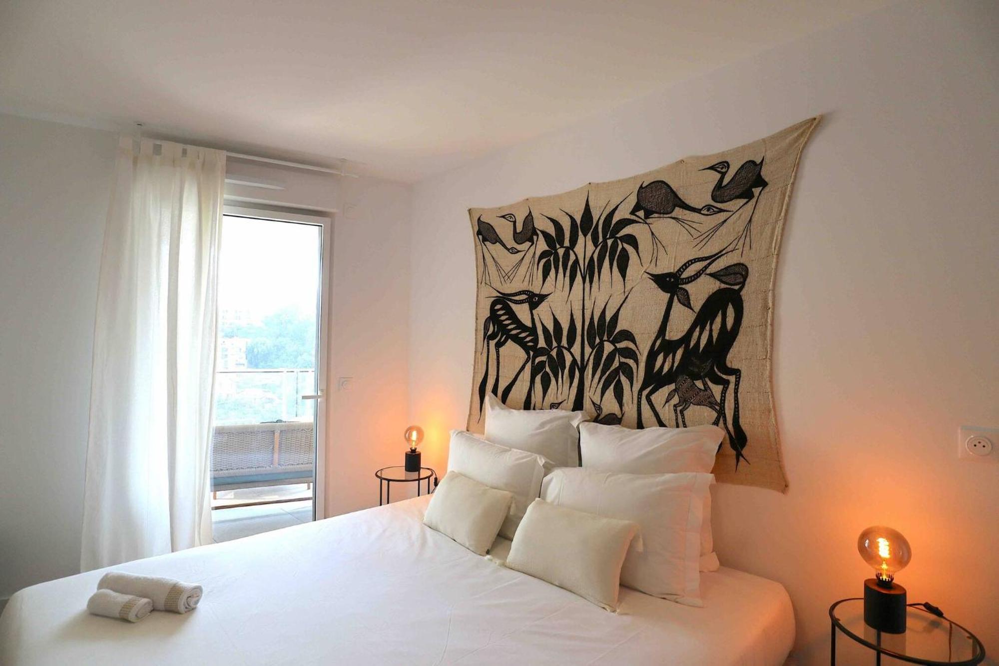 Sun Paradise Seaview&Terrace Parking&Pool ボーソレイユ エクステリア 写真